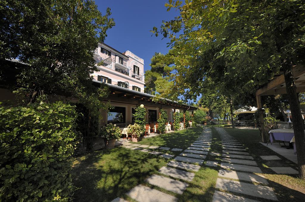 Park Hotel Villa Maria Сан-Менайо Экстерьер фото